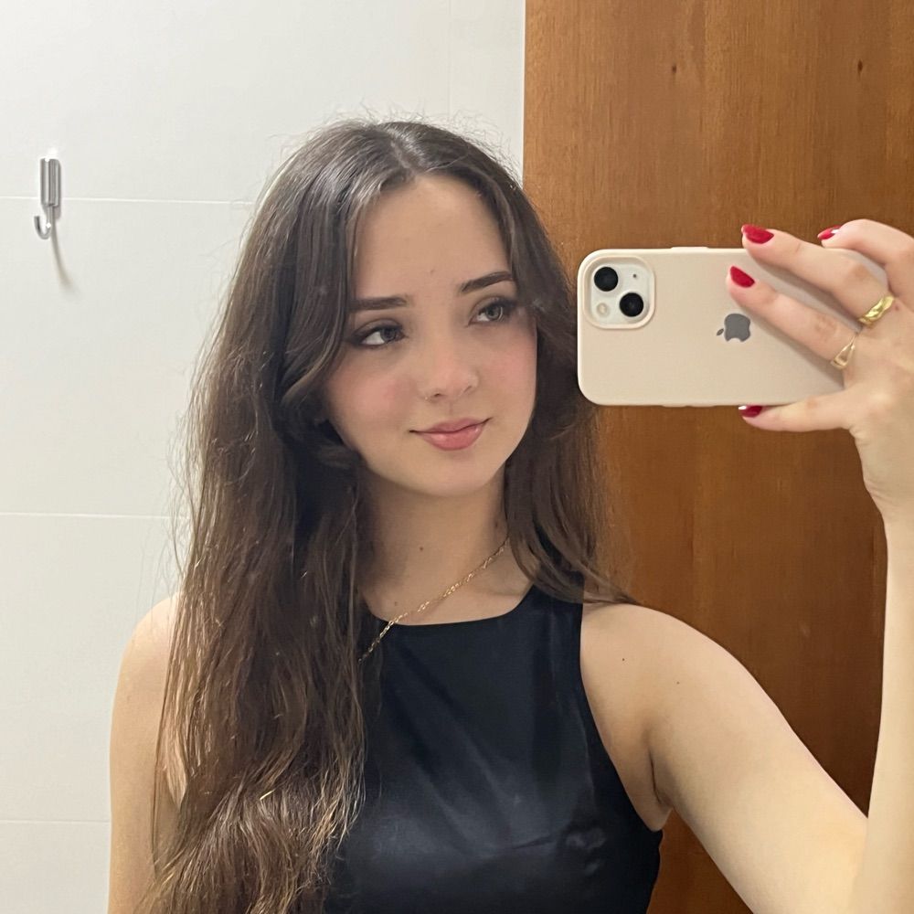 Ana Julia