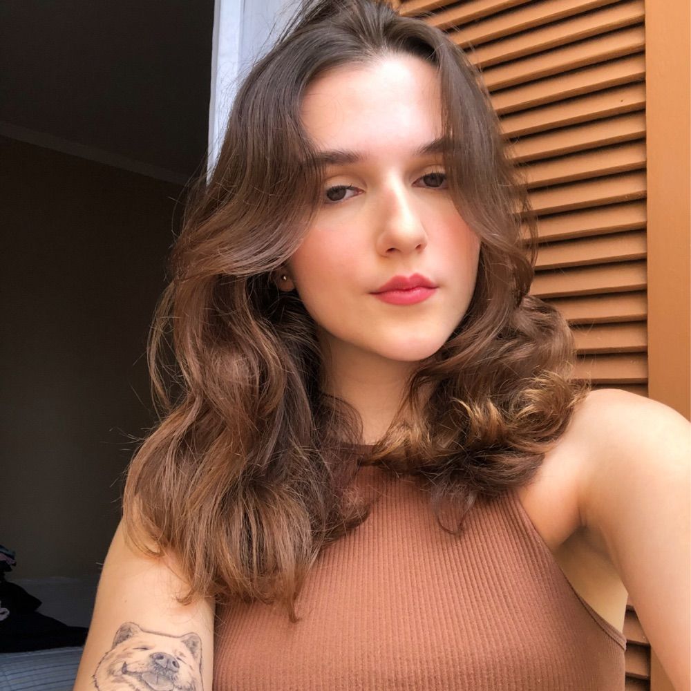 júlia