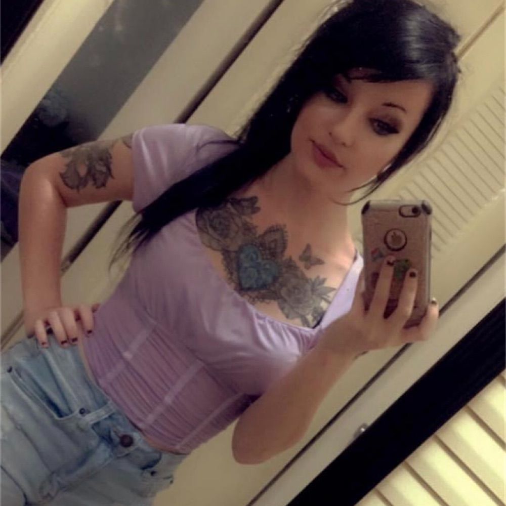 (Buyers dm me)