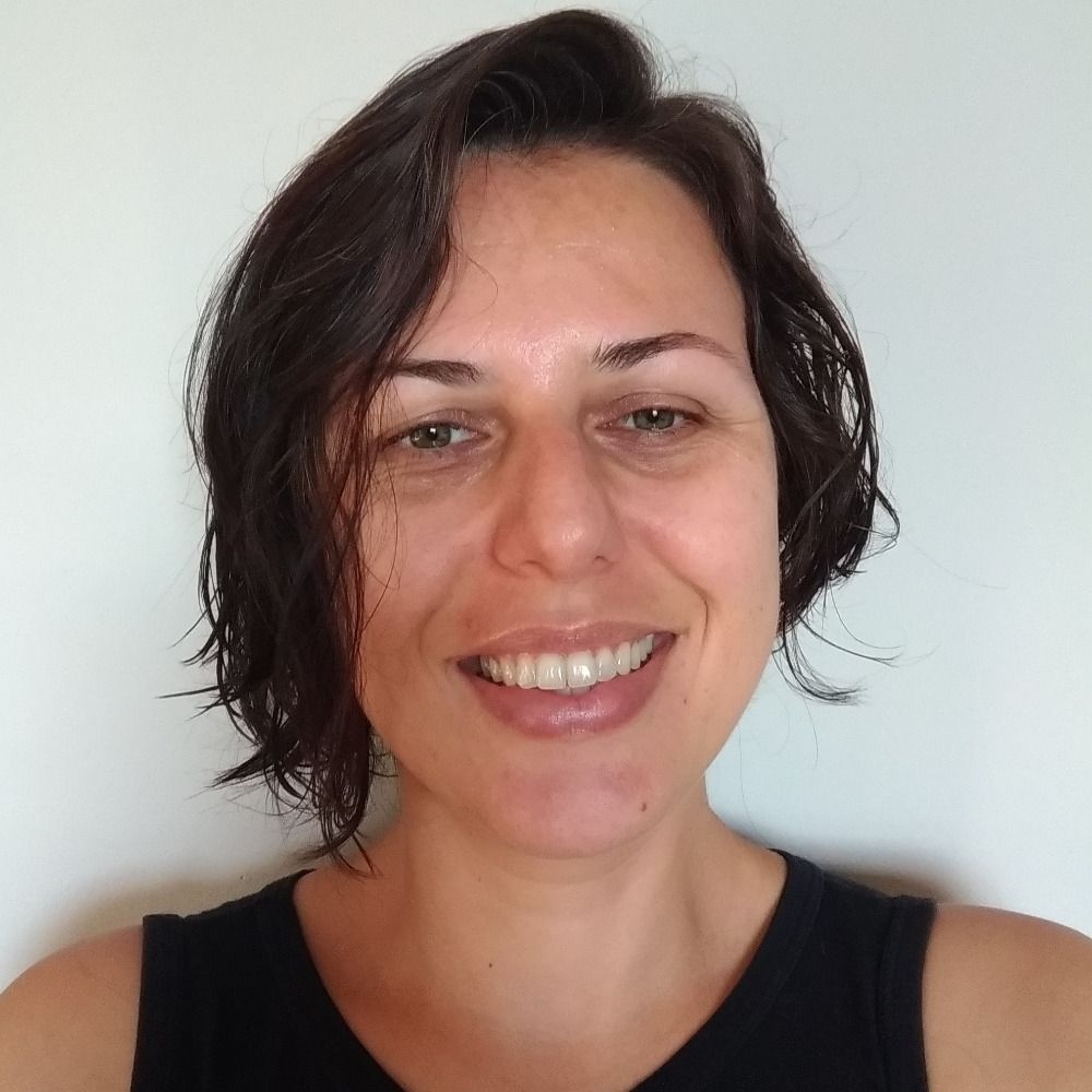 Ana P de Faria 🇧🇷 🇨🇦🏳️‍🌈
