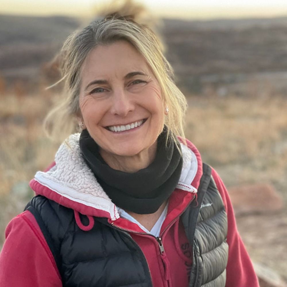 Lynn Soreghan