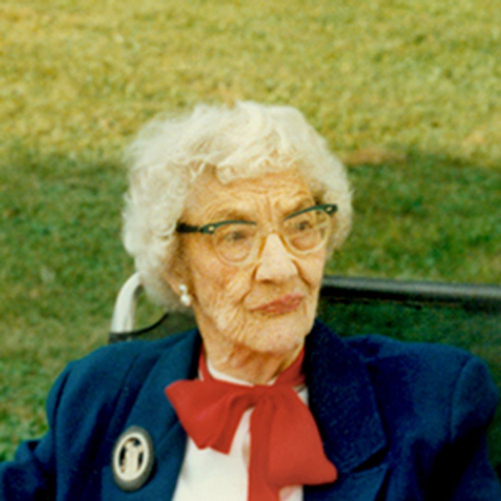 Amy Nicholson