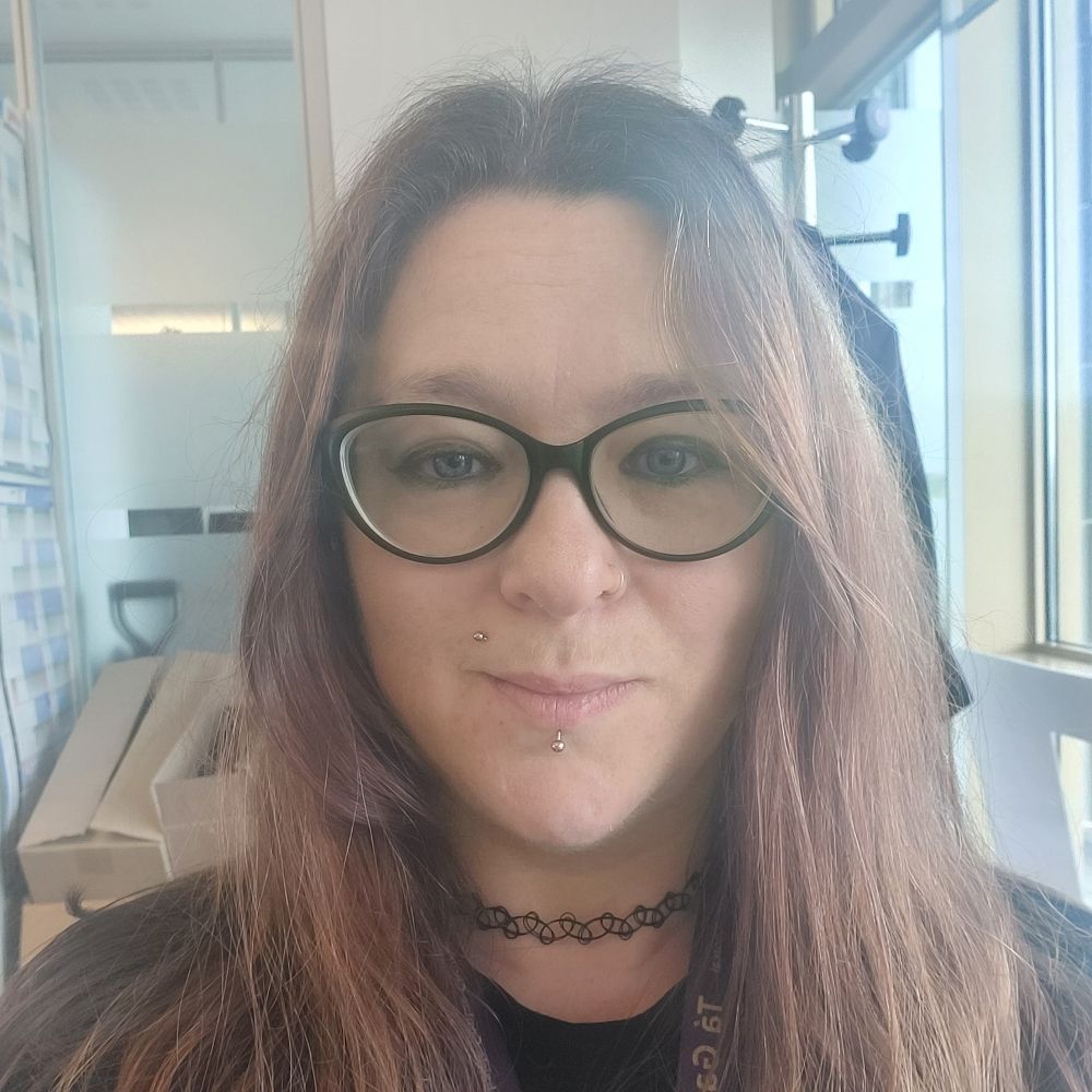 Aileen Loughrey (Nic Suibhne)
