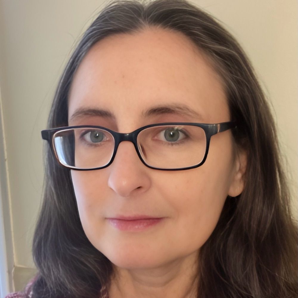 Lisa Pierce Flores