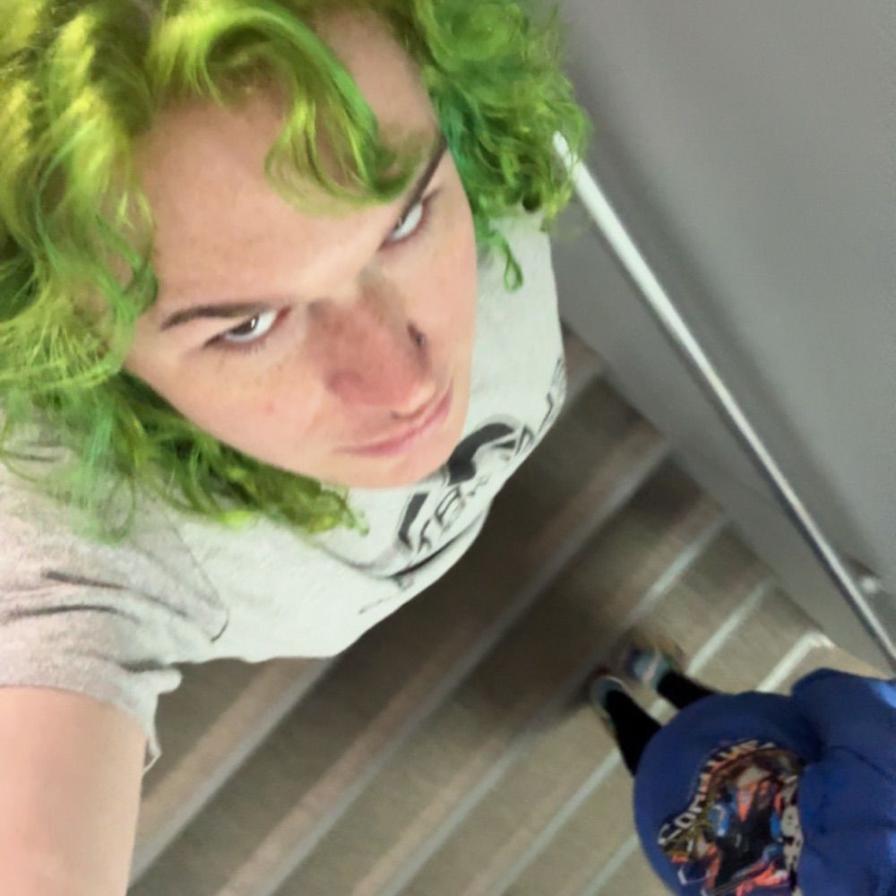 Chloe Creeps