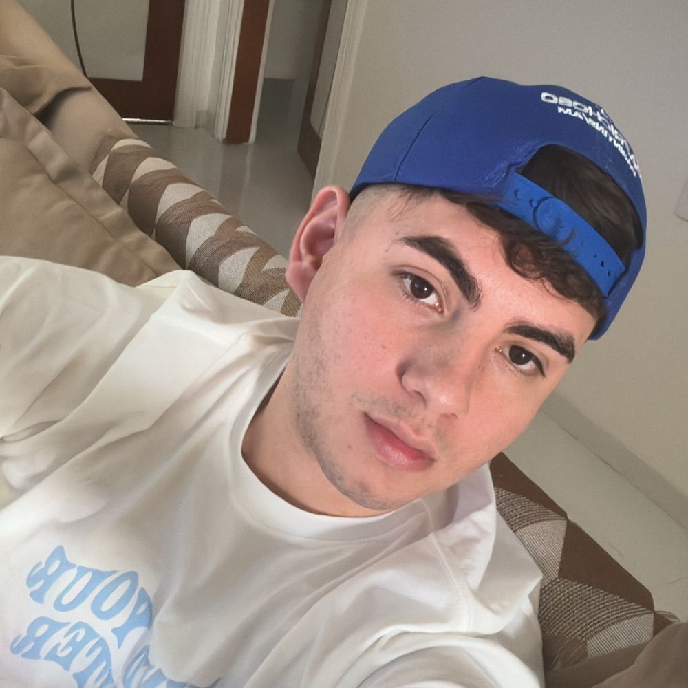 lucassss
