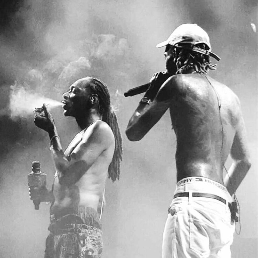 Smoke Buddies 🍁🔥