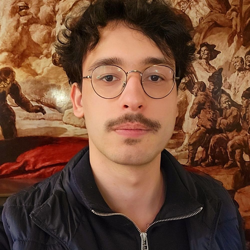Yannis H