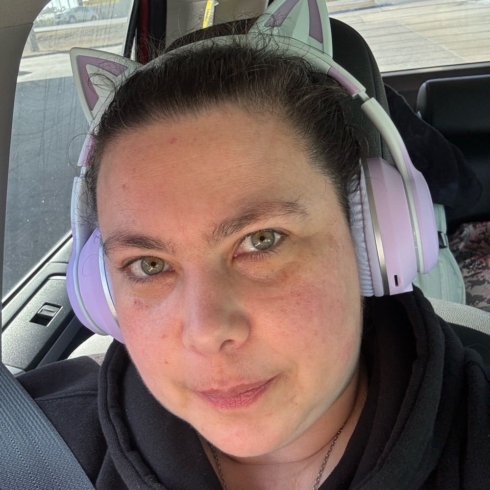 Heather C⁷⁼¹ 💜 ⟭⟬ ⟬⟭ 💜