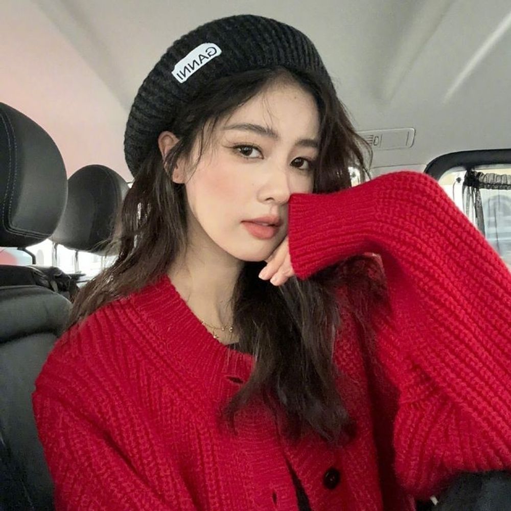 Nᥲttყ