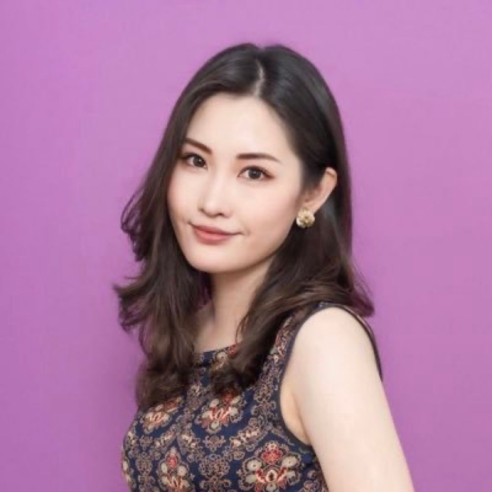 柳川あかり ⌇ Akari Yanagawa