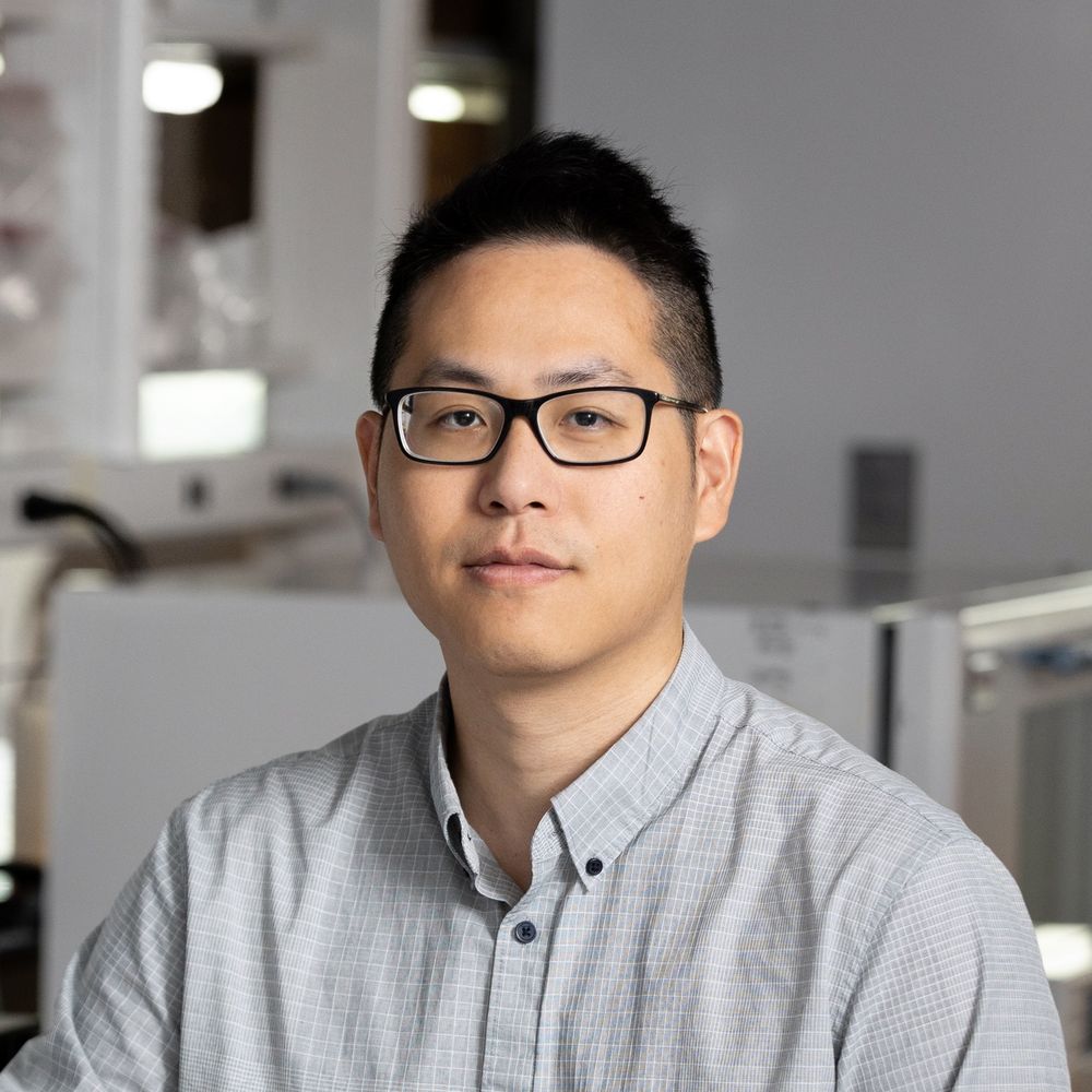 Jia-Ray Yu