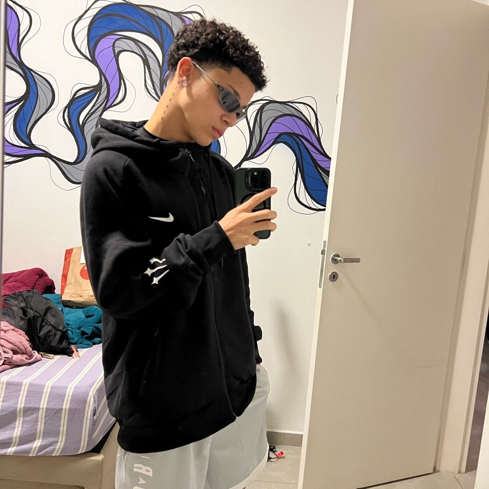 let 🕸️