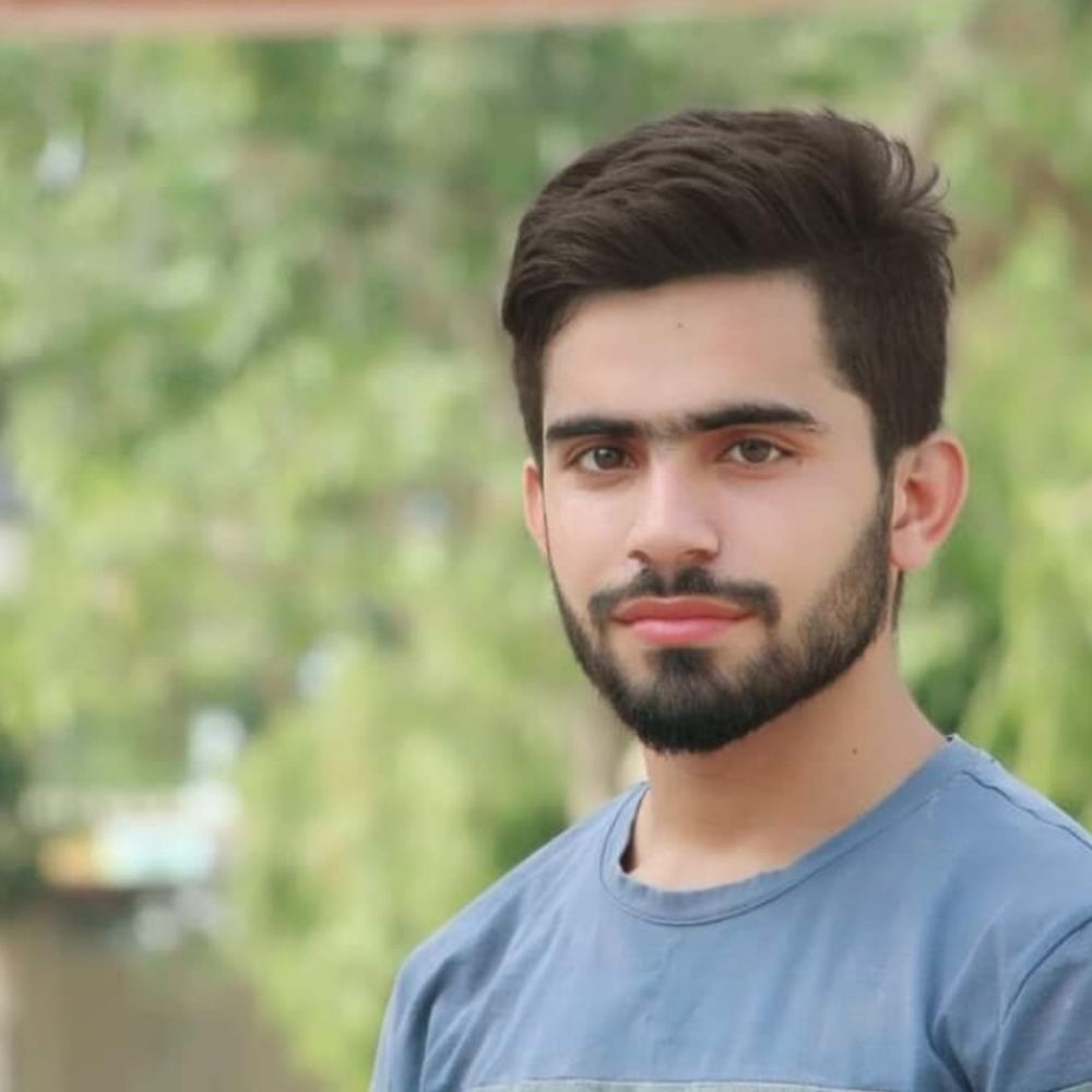 Hamza Gardezi 