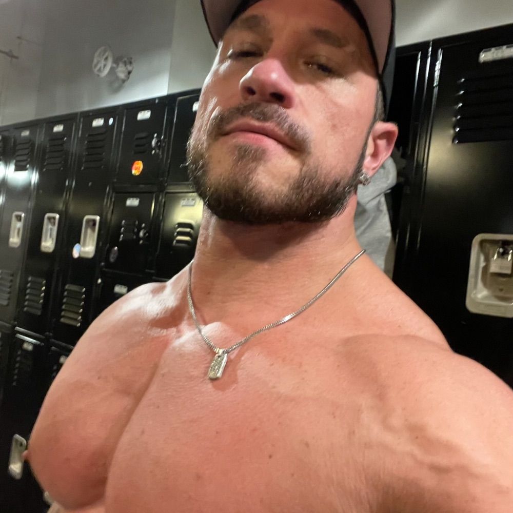 Mike Espinosa