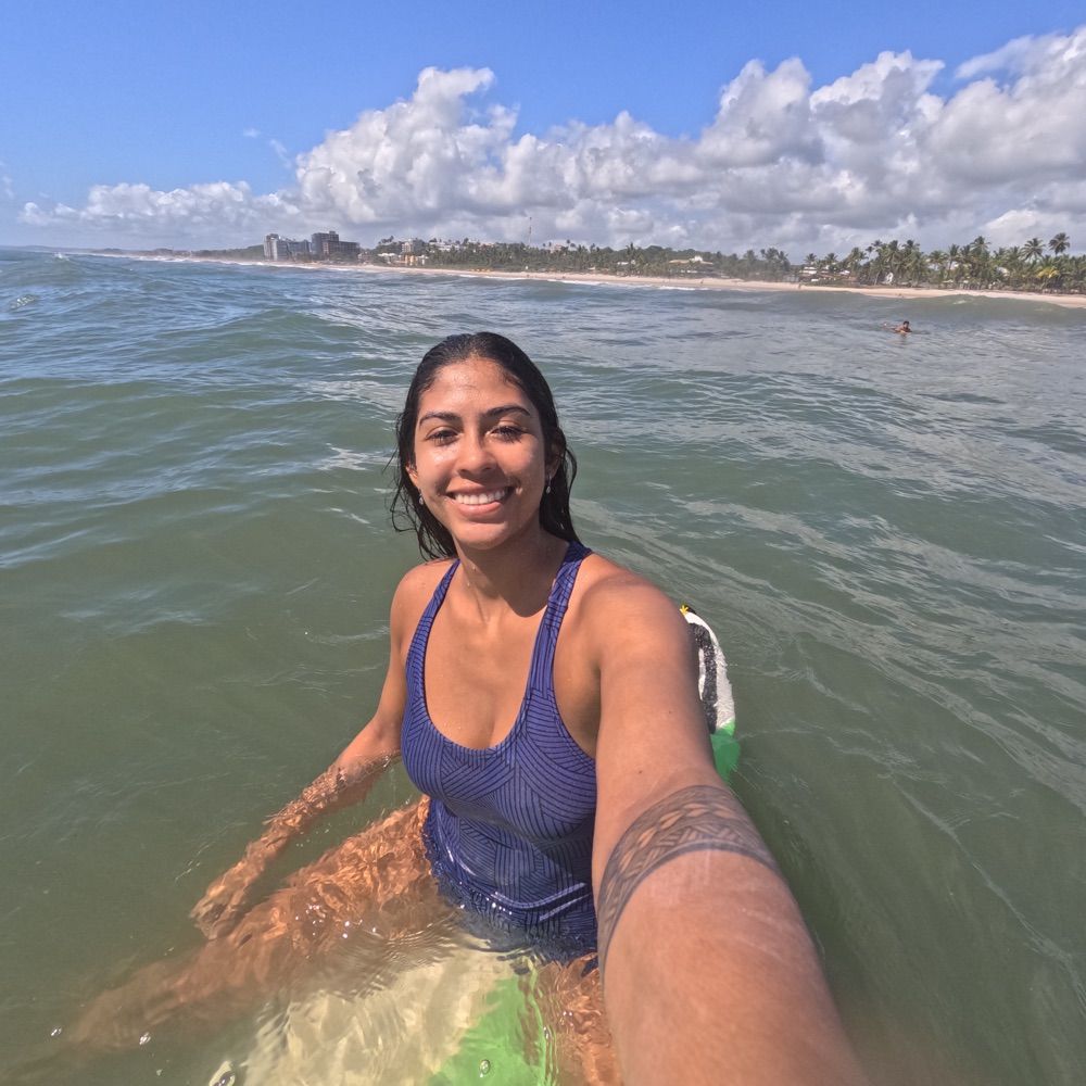 emy 🏄🏽‍♀️