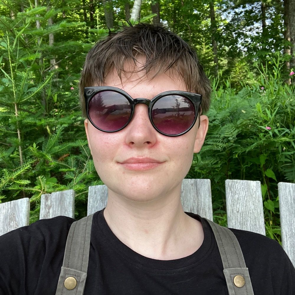 Mahaila Smith (they/them)