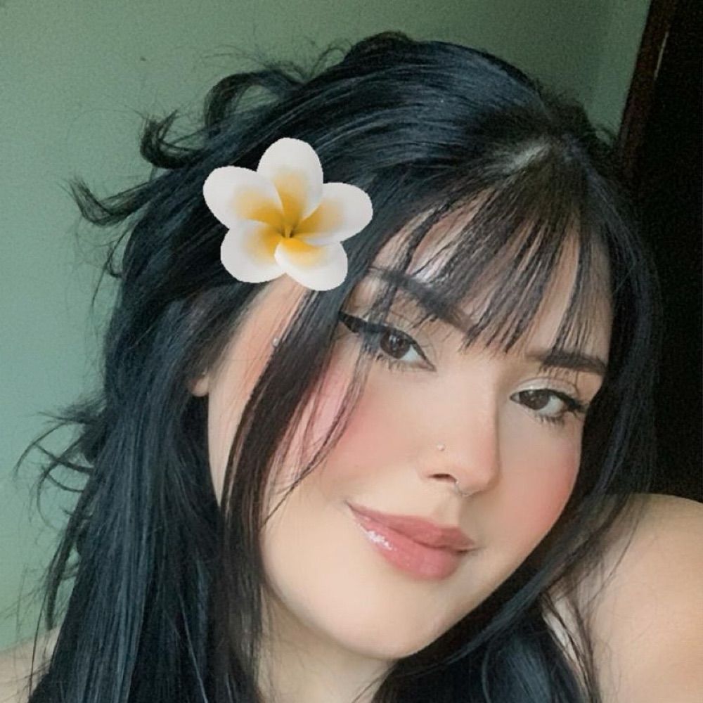 nicole