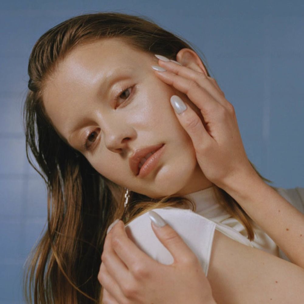 Mia Goth Updates