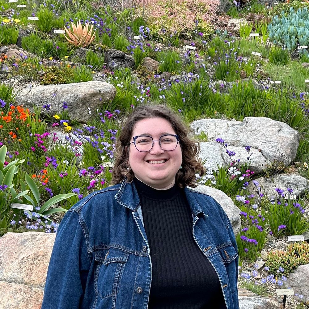 Alexandra Kahn 🦠🌱🧫🧬🏺