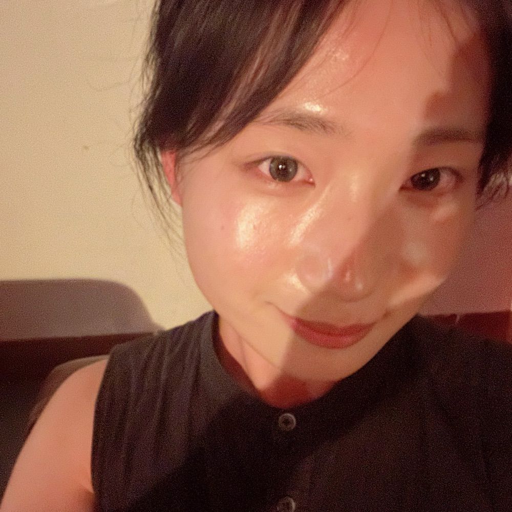 黃 奕緣