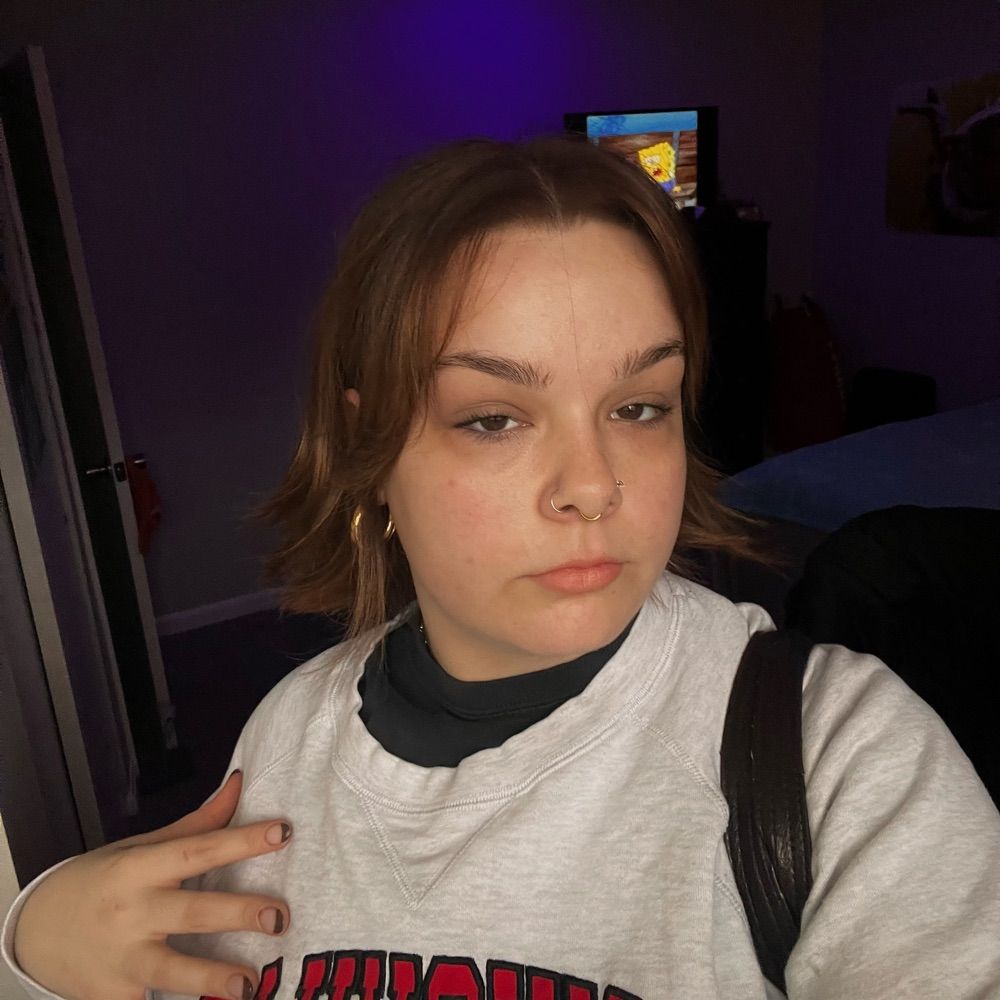 Cj<3
