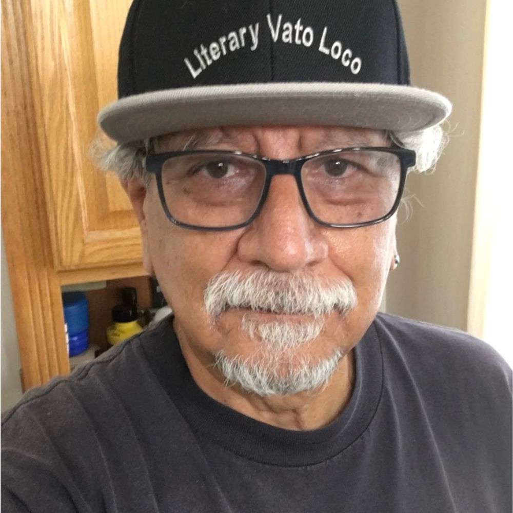 Joe Navarro, Literary Vato Loco