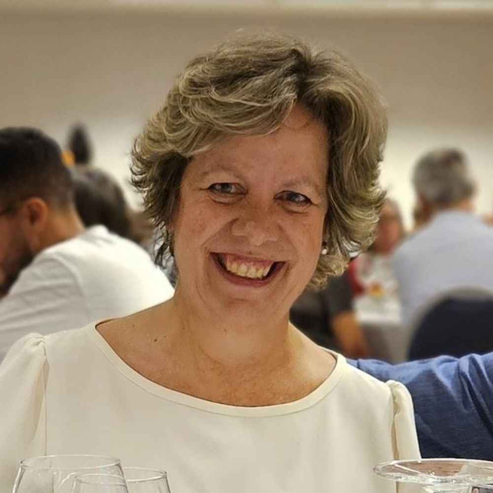 Ana Luisa Fernando