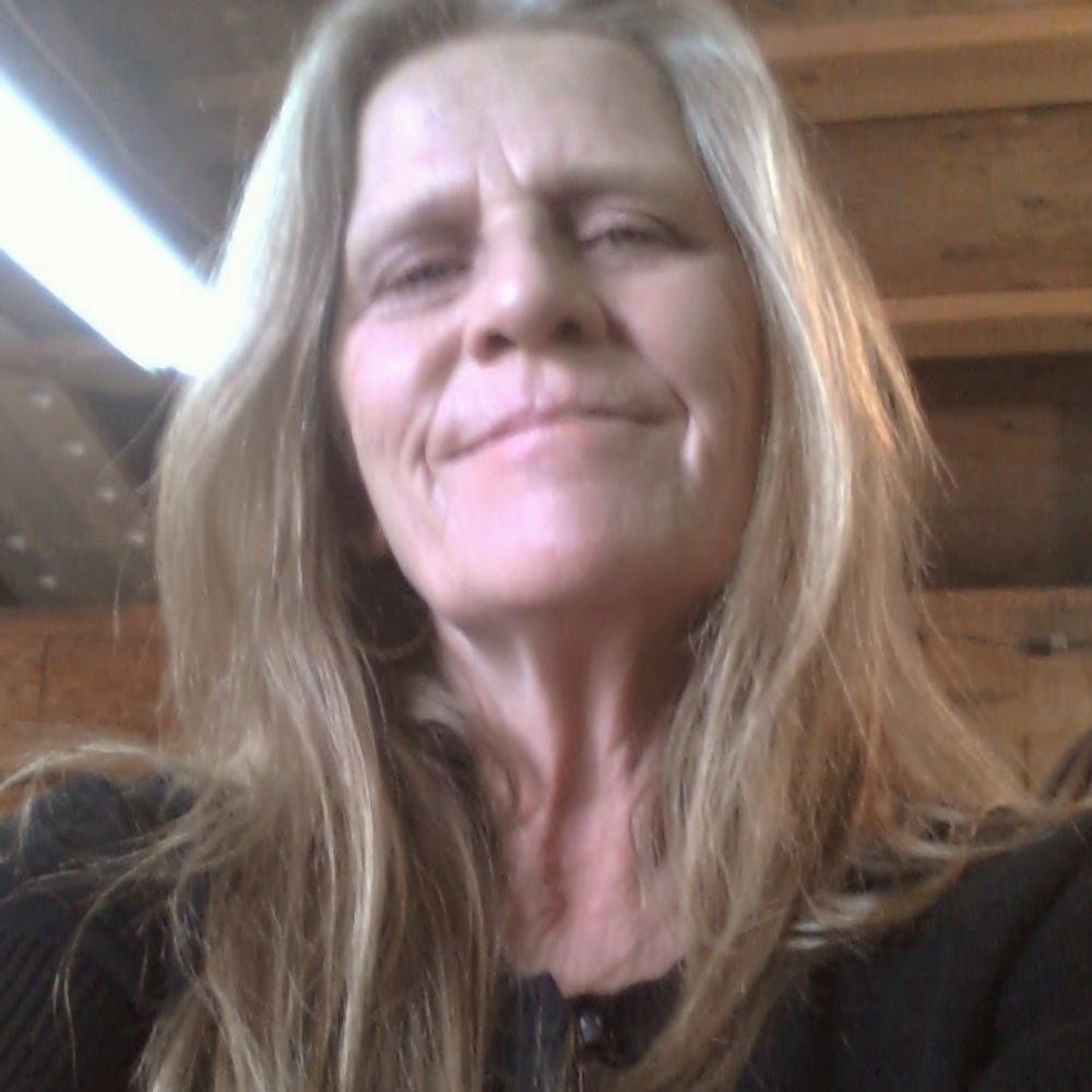 Profile picture diana4162.bsky.social