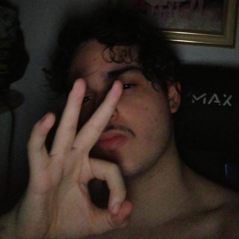 •Vini•