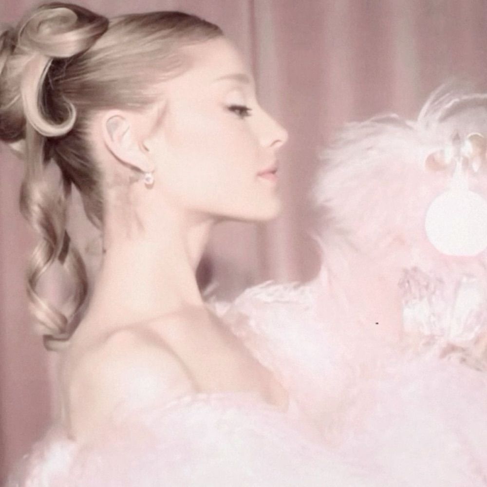 glinda's bubble 🫧