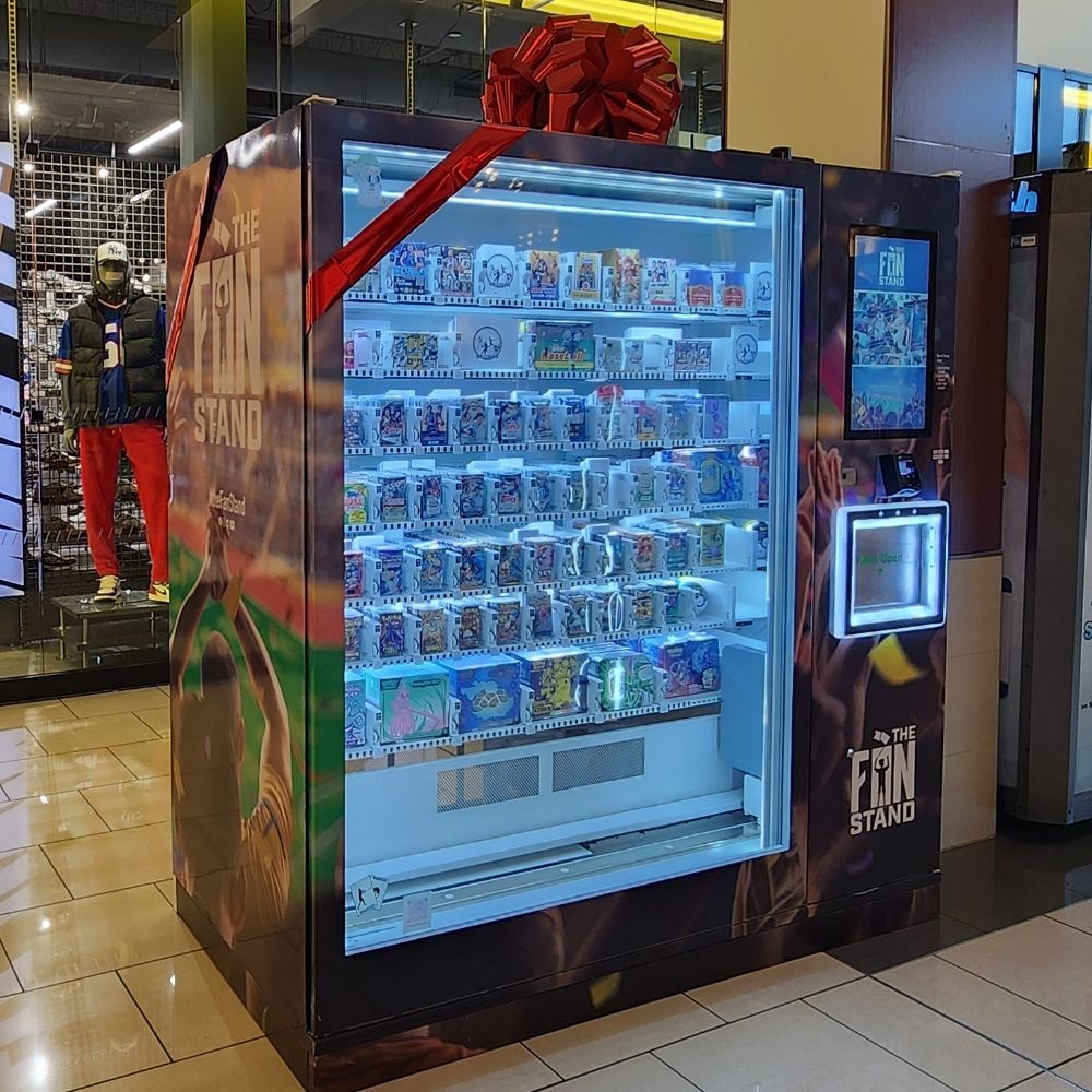 Fan Stand Cherry Hill Mall