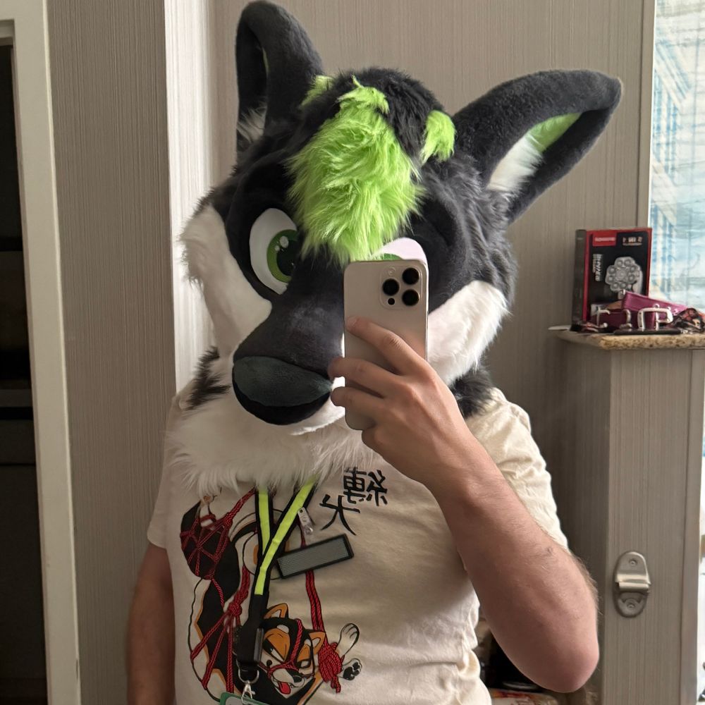 Zeph Wolf 🔜 Megaplex!