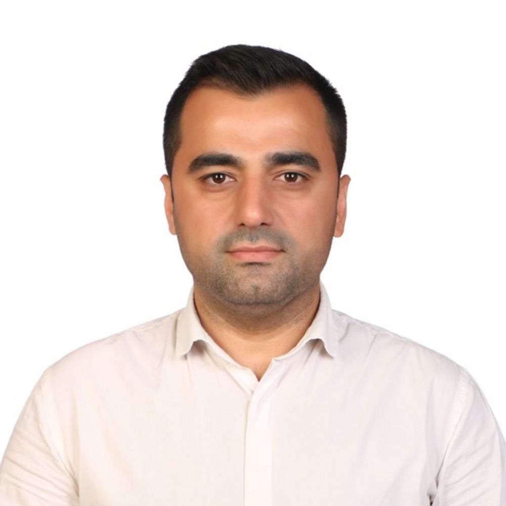 Şükrü KAHRAMAN 