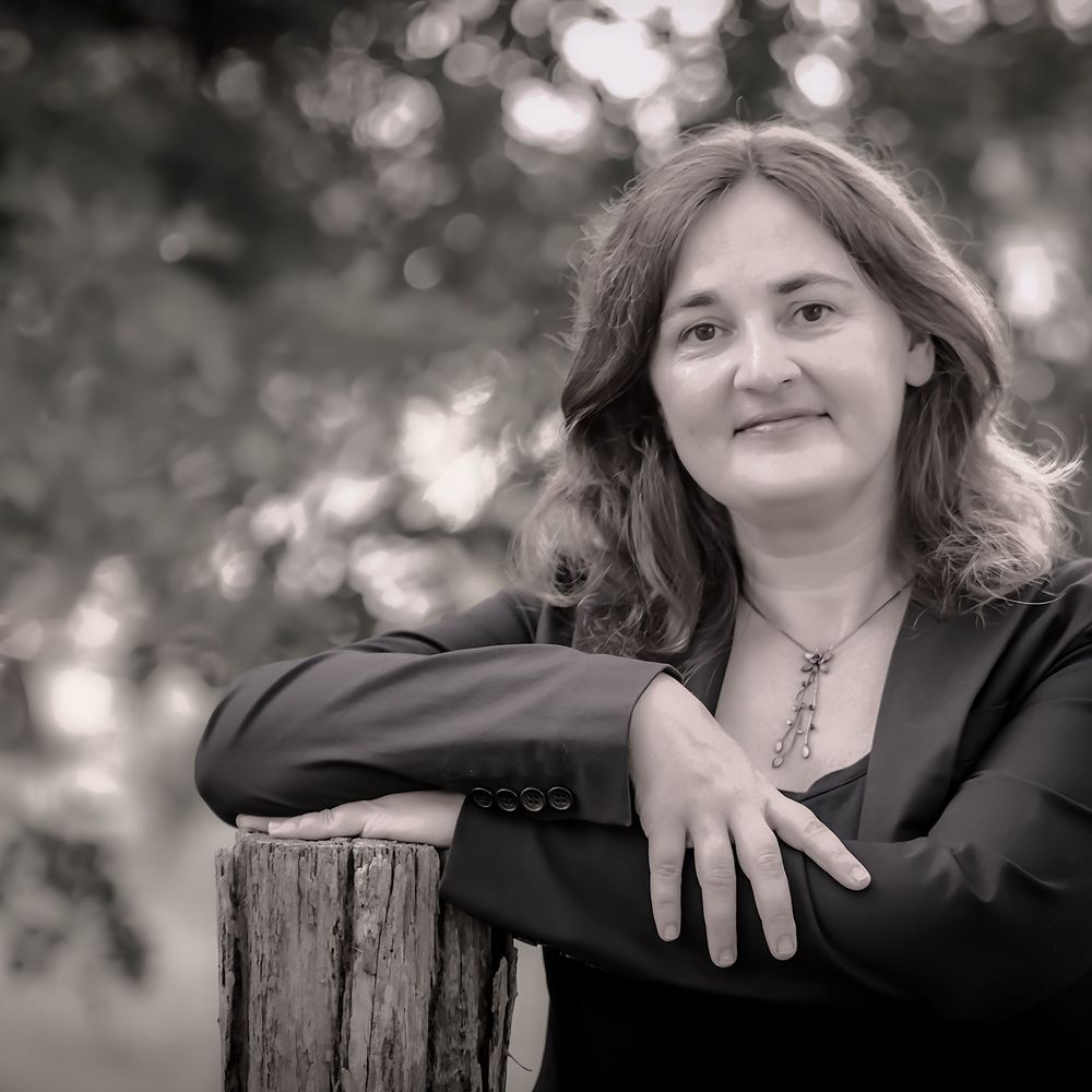 Alex Thornbury Author