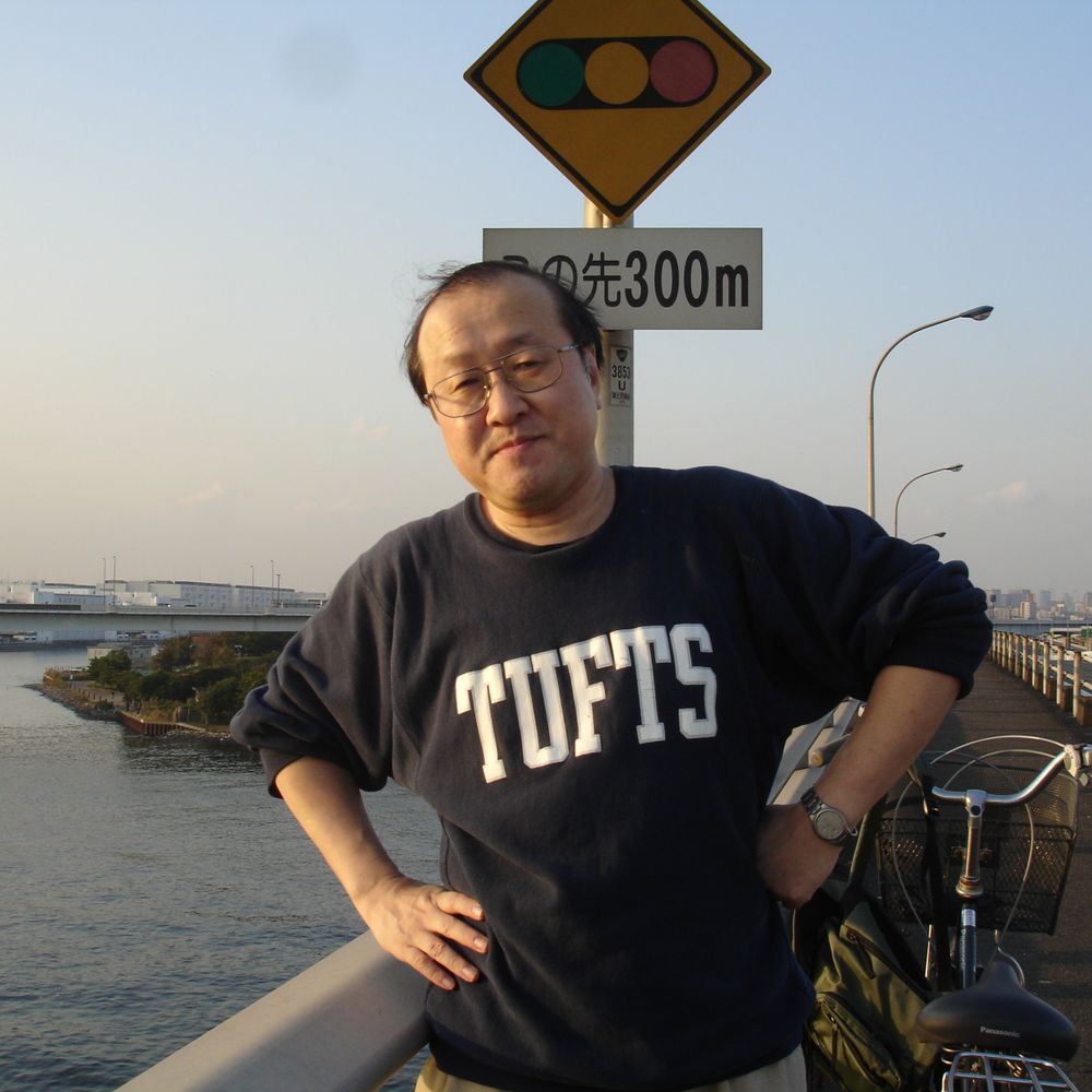 Mitsuyoshi Numano/ 沼野充義