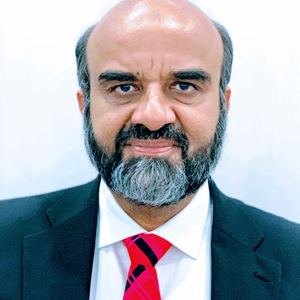 Mazhry The Poet Ophthalmologist-ماہرِ چشم سخنور