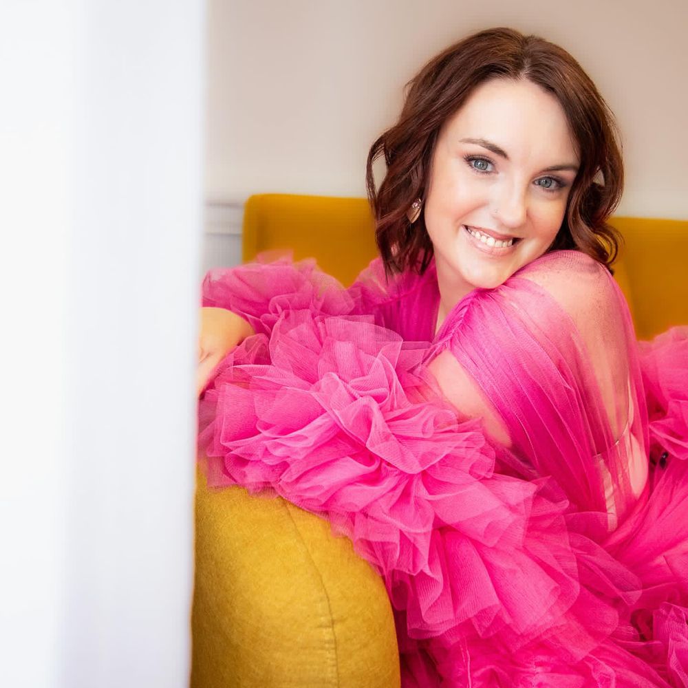 Lindsey Richardson | Romantasy Author