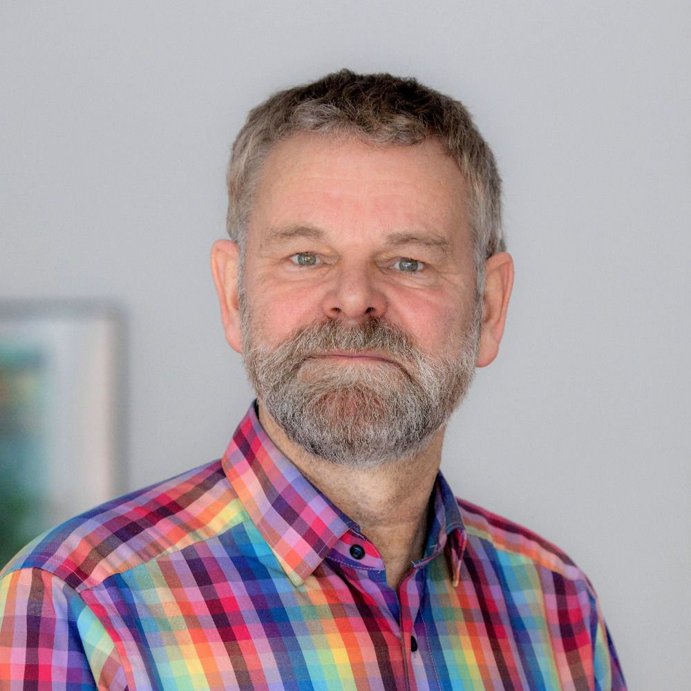 Dr. Jens Clausen