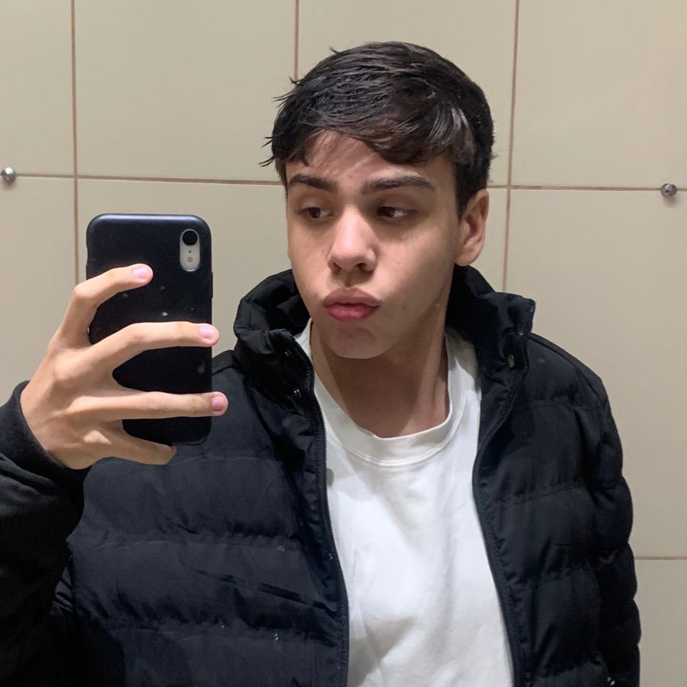 Daniel Lara 