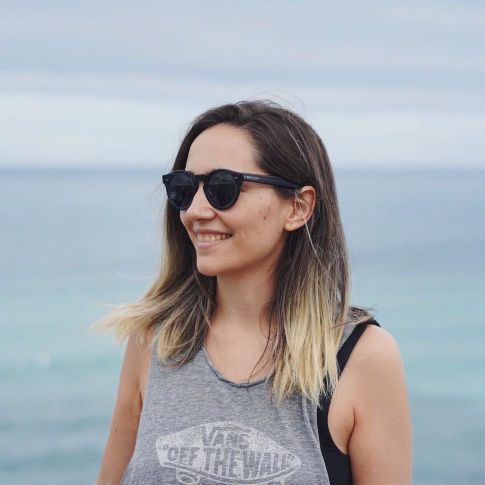 María