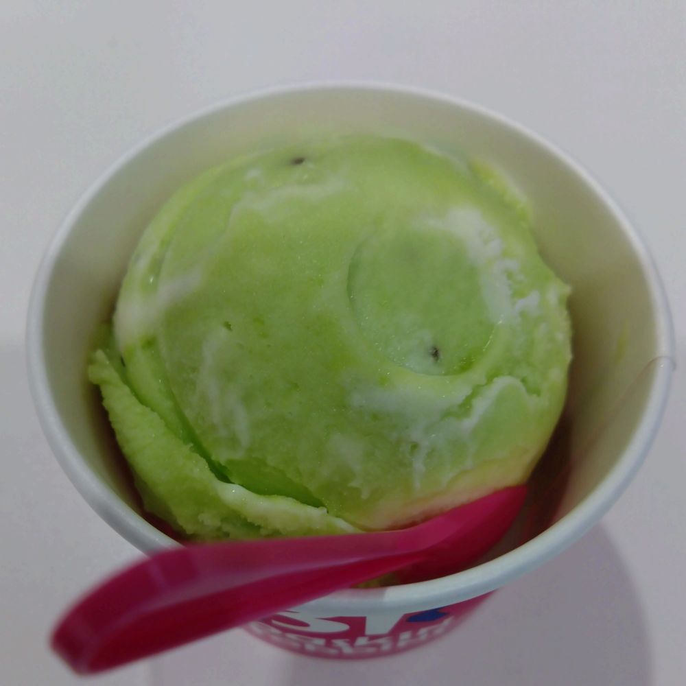 によーん