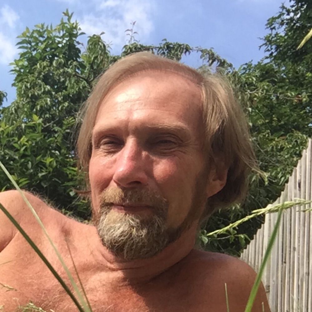 Stuart Thompson