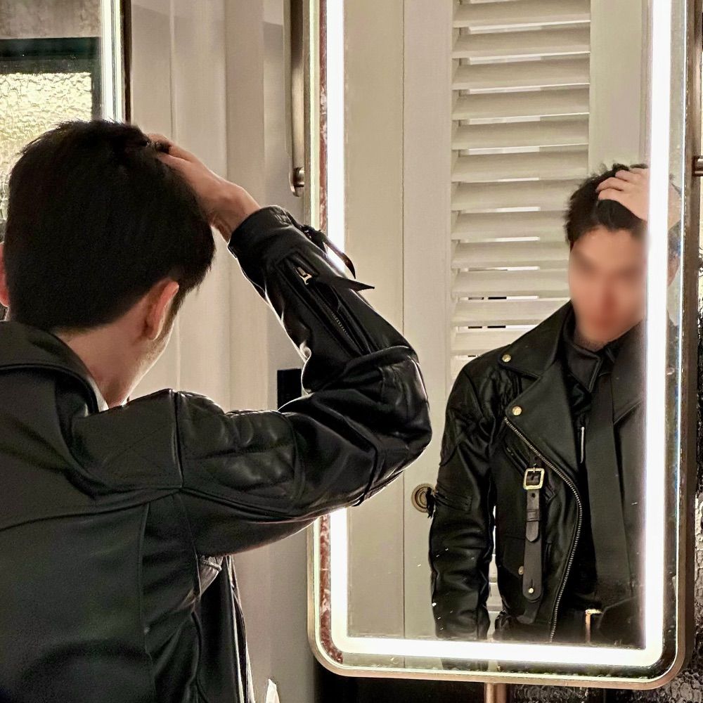 Leather_Louis
