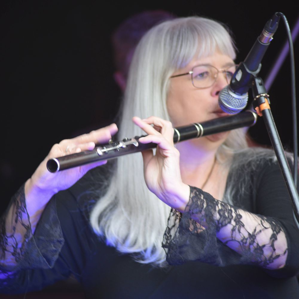 Bev Whelan Music