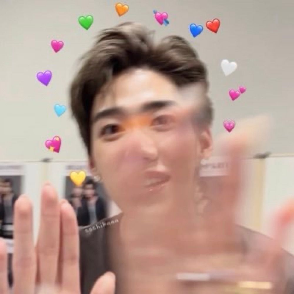 🌻𝙎 𝙃 𝙄 𝙆 𝘼🌻