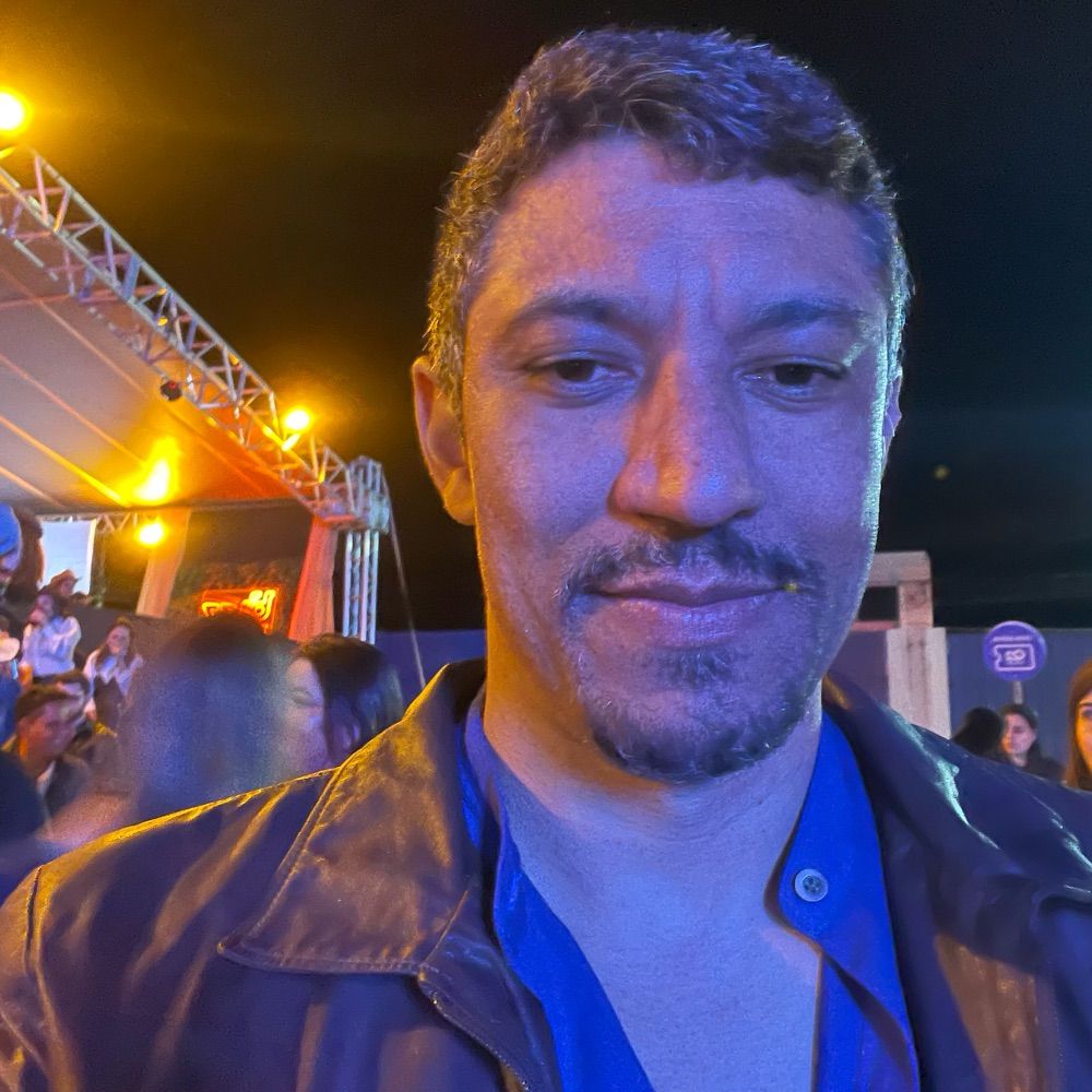 Adimar Aquino
