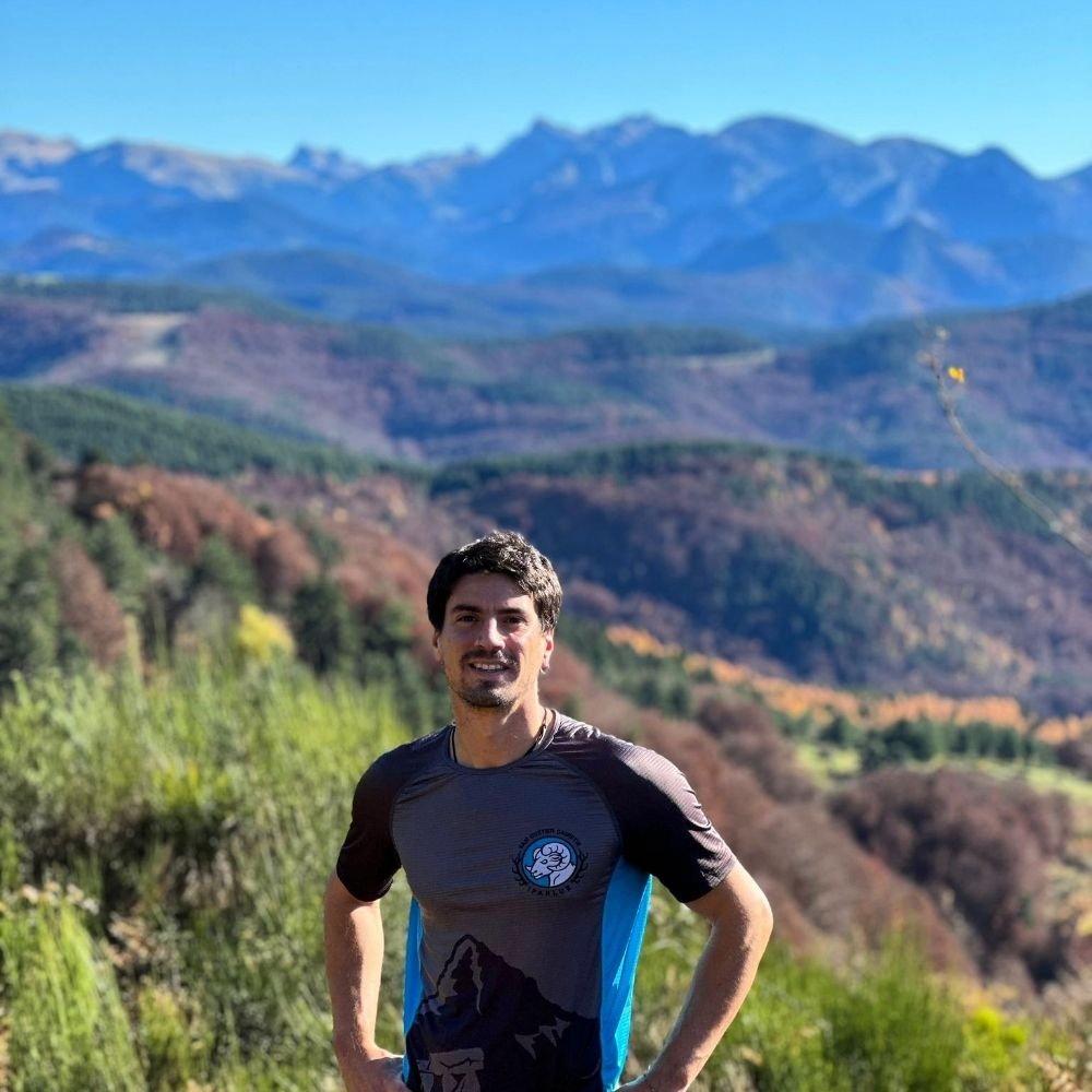 Jon Luzuriaga
