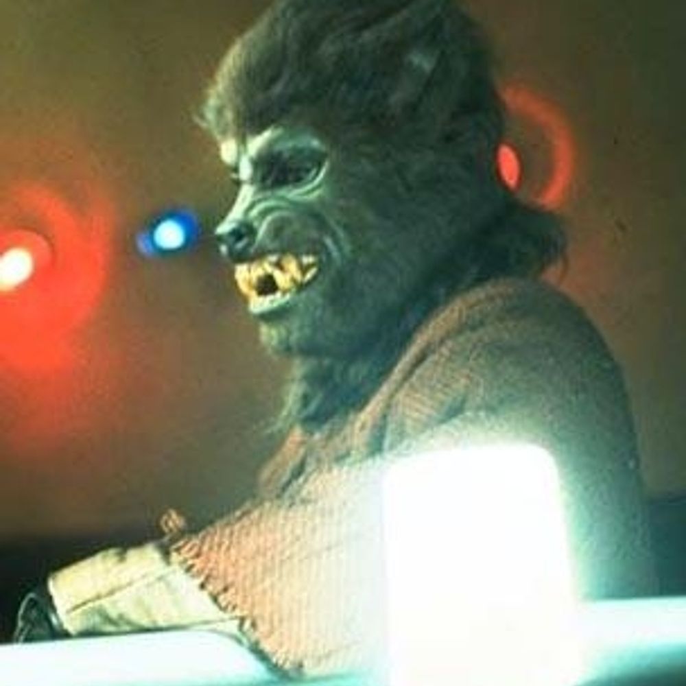 Professor Werewolf's avatar
