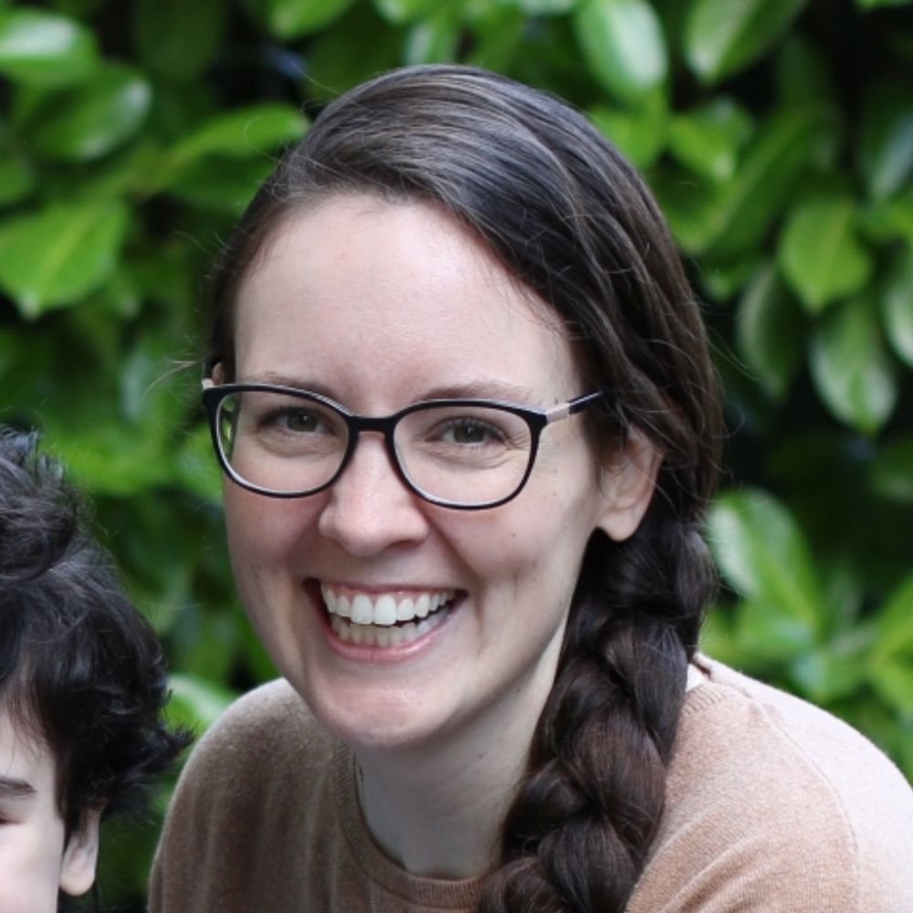 Nikki (Pfarr) Grochow